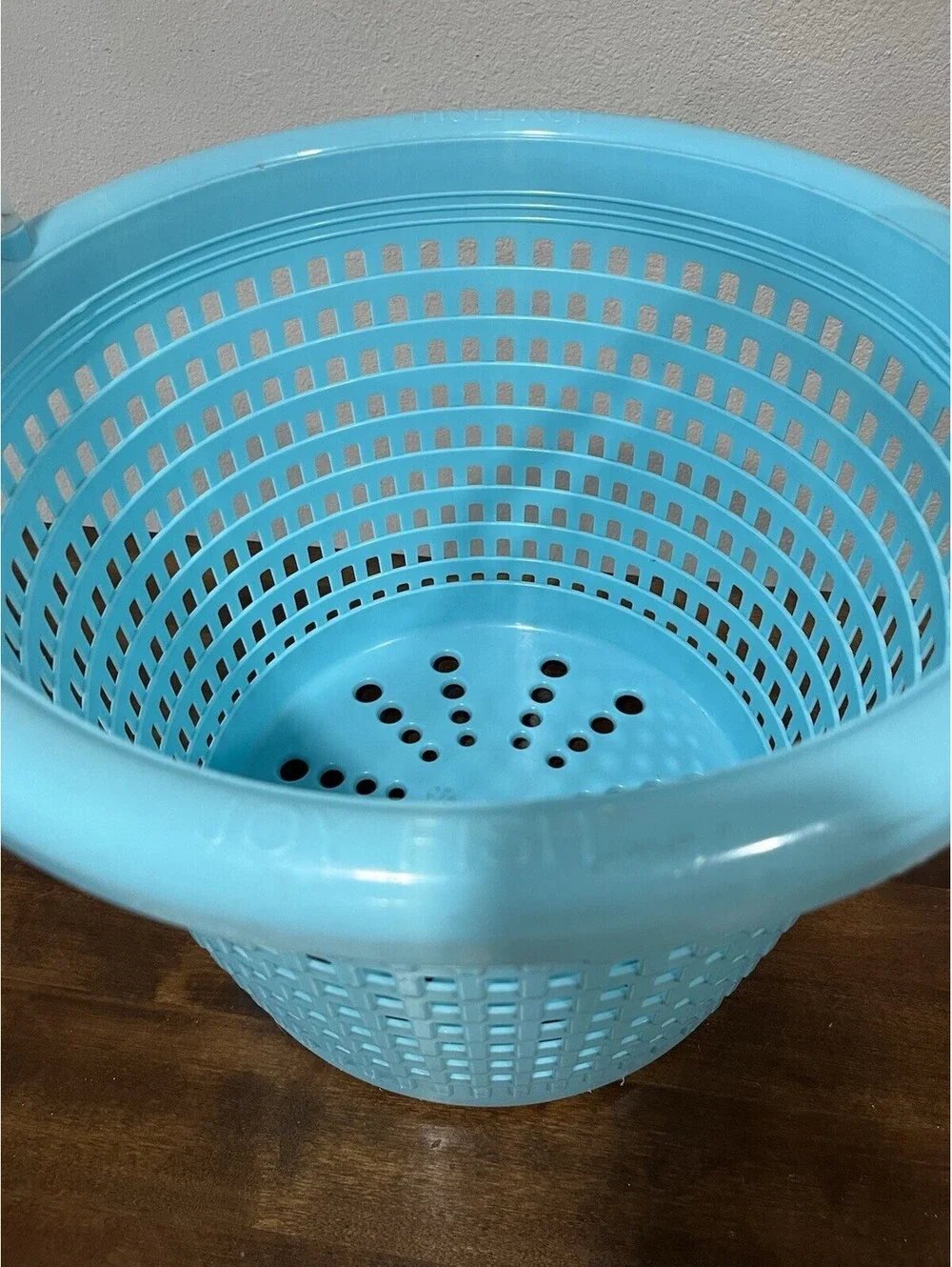 Joy Fish Handy Fish Basket Pool Skimmer Basket Plastic Sturdy Aqua 16” By 12”